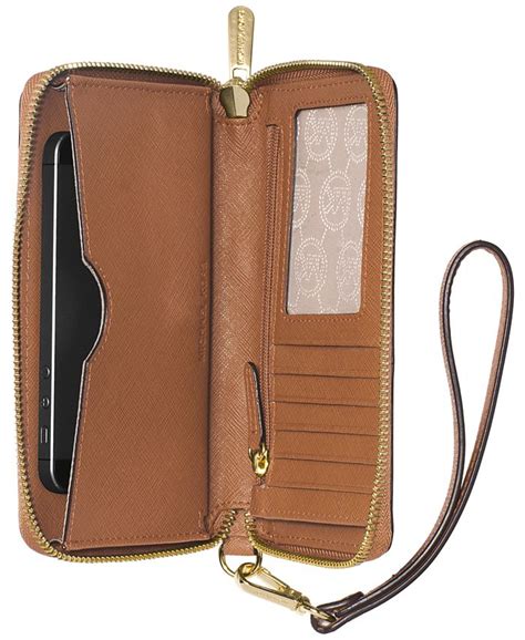 michael kors specchio wallet|Michael Kors Specchio Jet Set Travel Flat Multifunction .